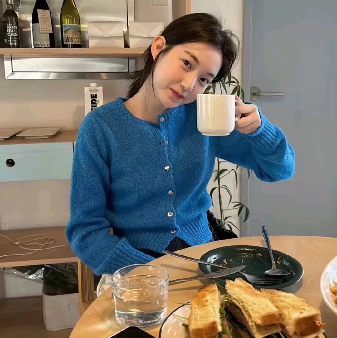 有些女孩这样做